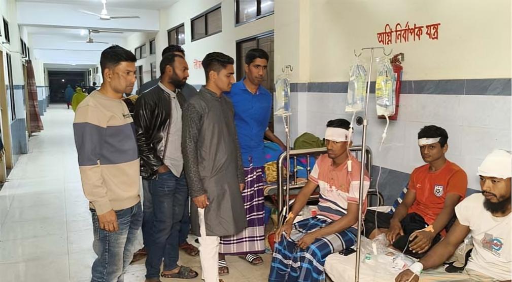ঝিনাইদহে বিএনপির সংঘর্ষে অন্তত ২৫ জন আহত